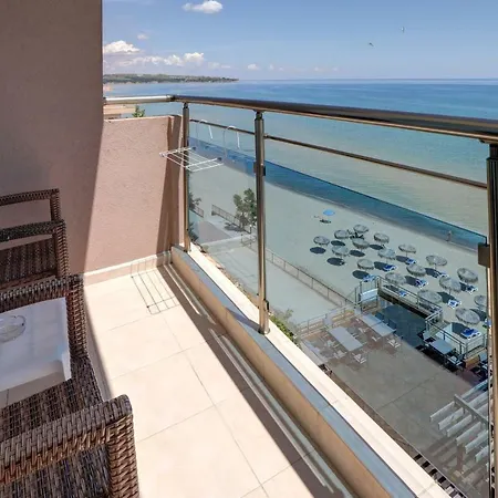 Hotel Paraiso 3*